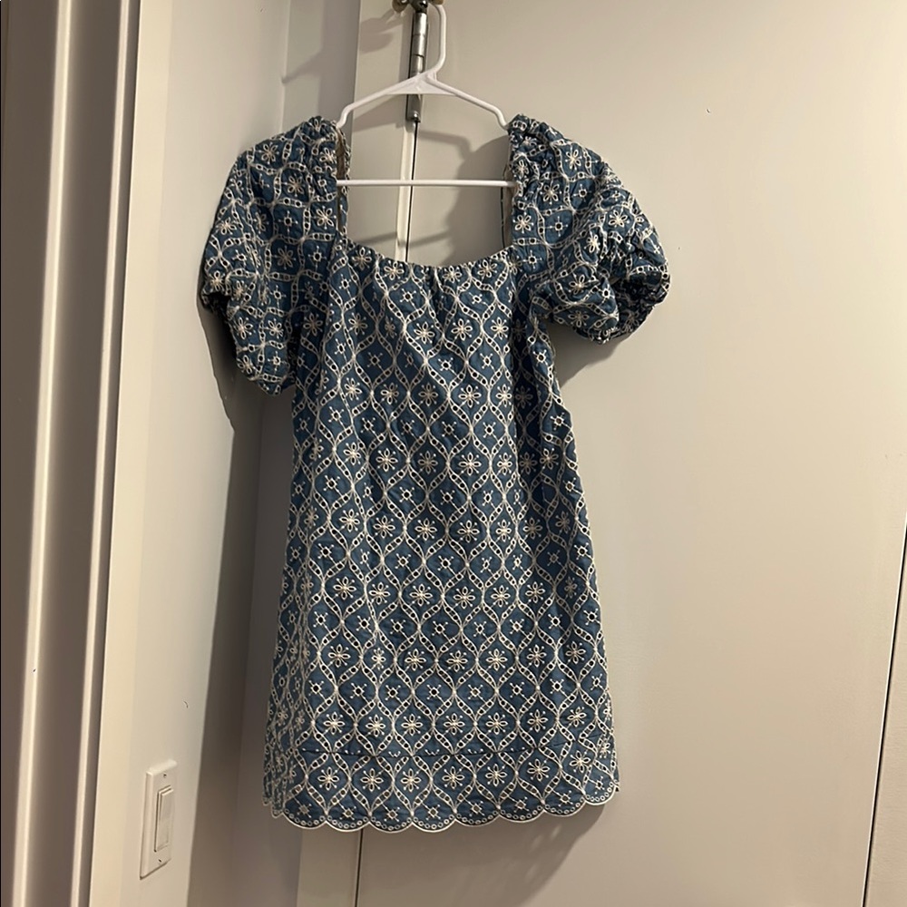 Sezane puff sleeve dress